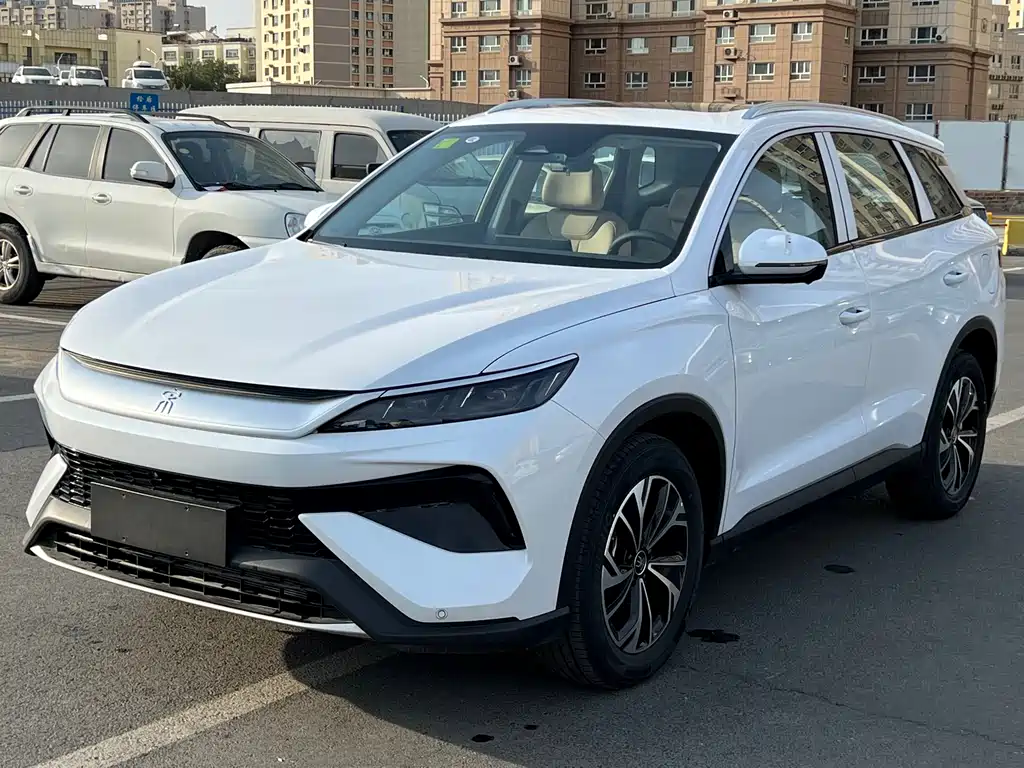Song Pro New Energy 2025 Второго поколения DM-i 115 КМ трансцендентного типа