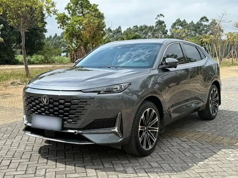 Chang'an UNI-K Smart Electric iDD 2023 Smart Electric iDD 1.5T 135km Intelligent Leader Model