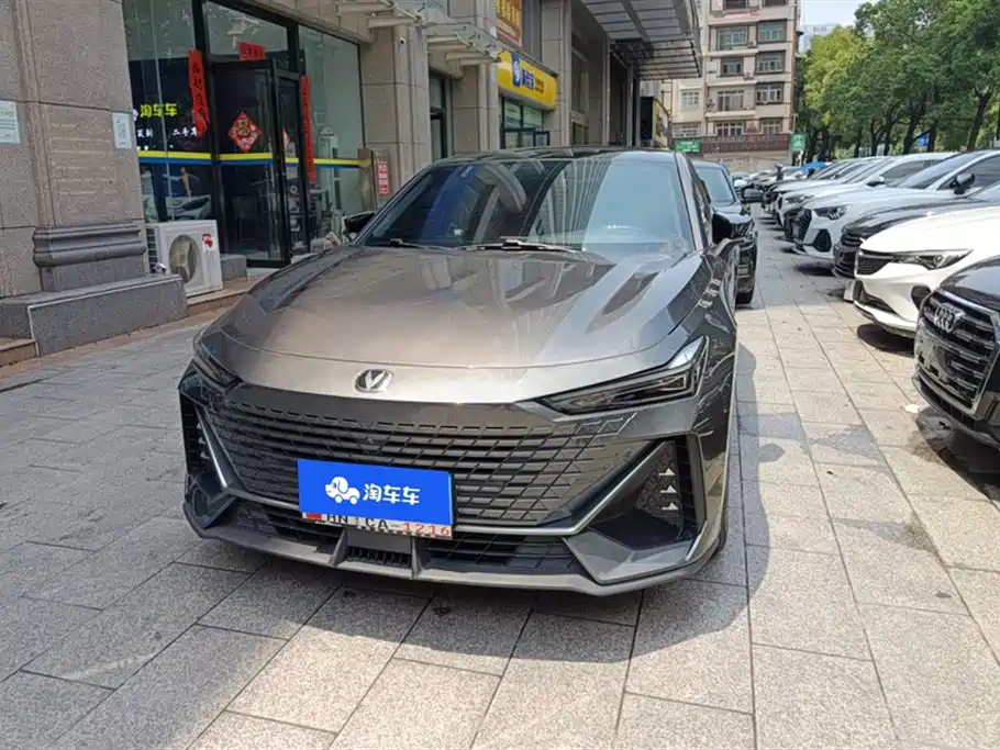 Chang'an UNI-V 2022 1.5T Premium