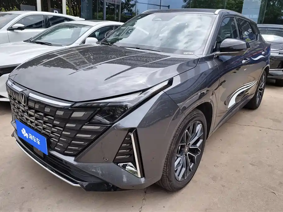 Changan UNI-Z 2025 1.5T Premium Type