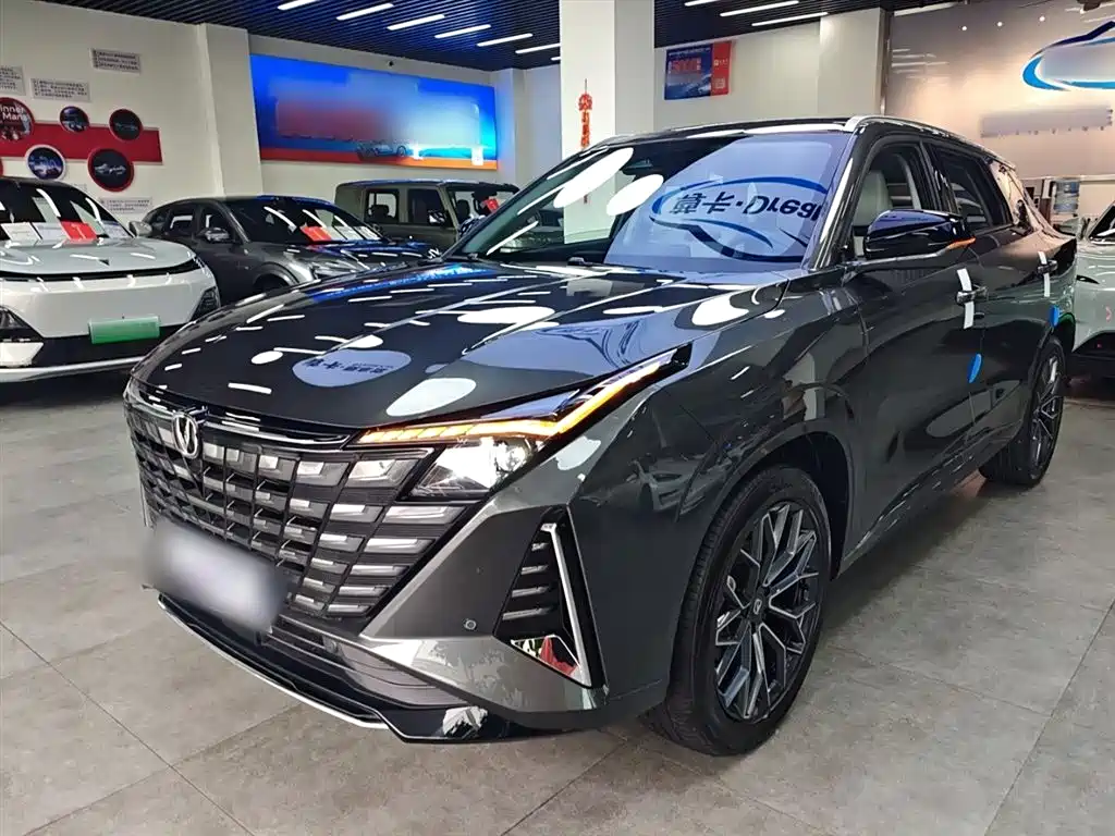 Changan UNI-Z 2025 1.5T Premium Type