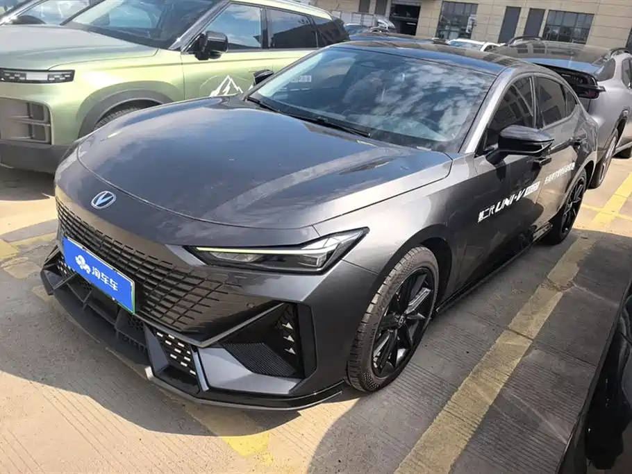 Changan UNI-V Intelligent Electric iDD 2023 Intelligent Electric iDD 1.5T 113km Intelligent Cool Model