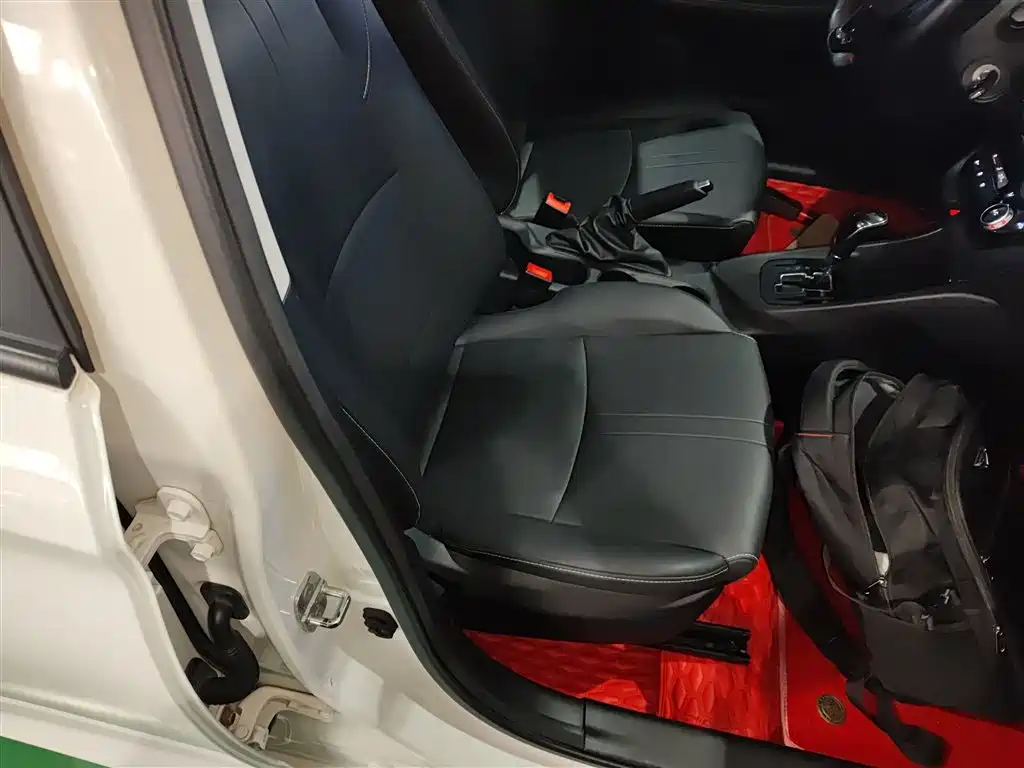 Фото машины 24