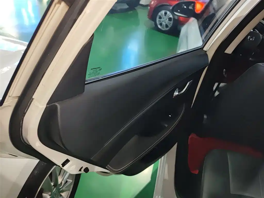 Фото машины 28