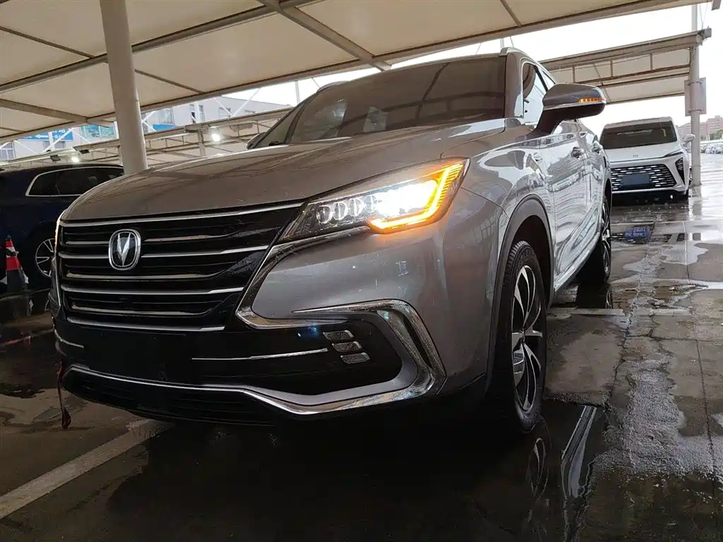Changan CS85 COUPE 2019 1.5T DCT dynamic version Country VI
