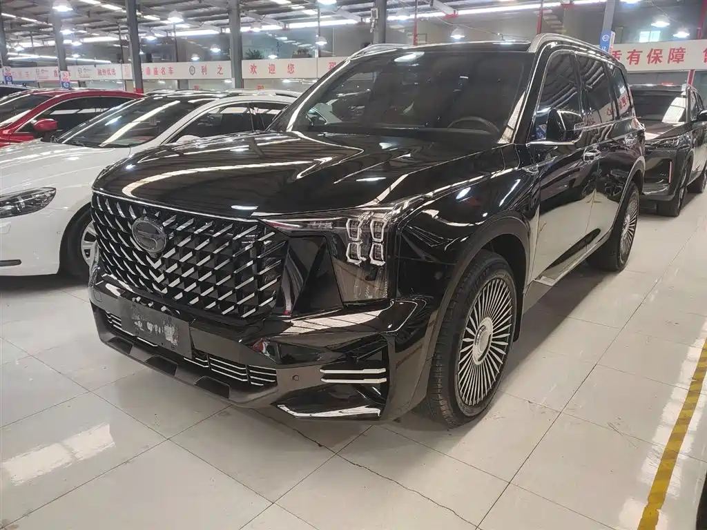 Trumpchi GS8 2022 Пилотной серии 2.0 TGDI с двойным приводом класса люкс Smart Union Edition (шесть мест)