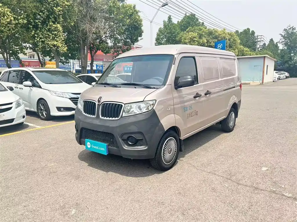 Little Sea Lion X30 2020 1,5-литровый грузовой контейнер Super Exclusive Country VI SWC15M