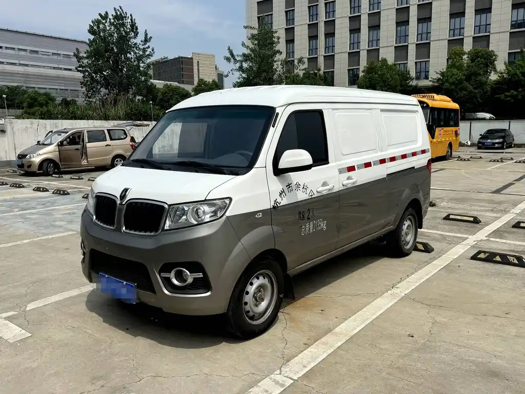 Little Sea Lion X30 2021, 1,5 л, стандартное центральное кондиционирование воздуха, версия EPS, грузовая страна VI SWC15M