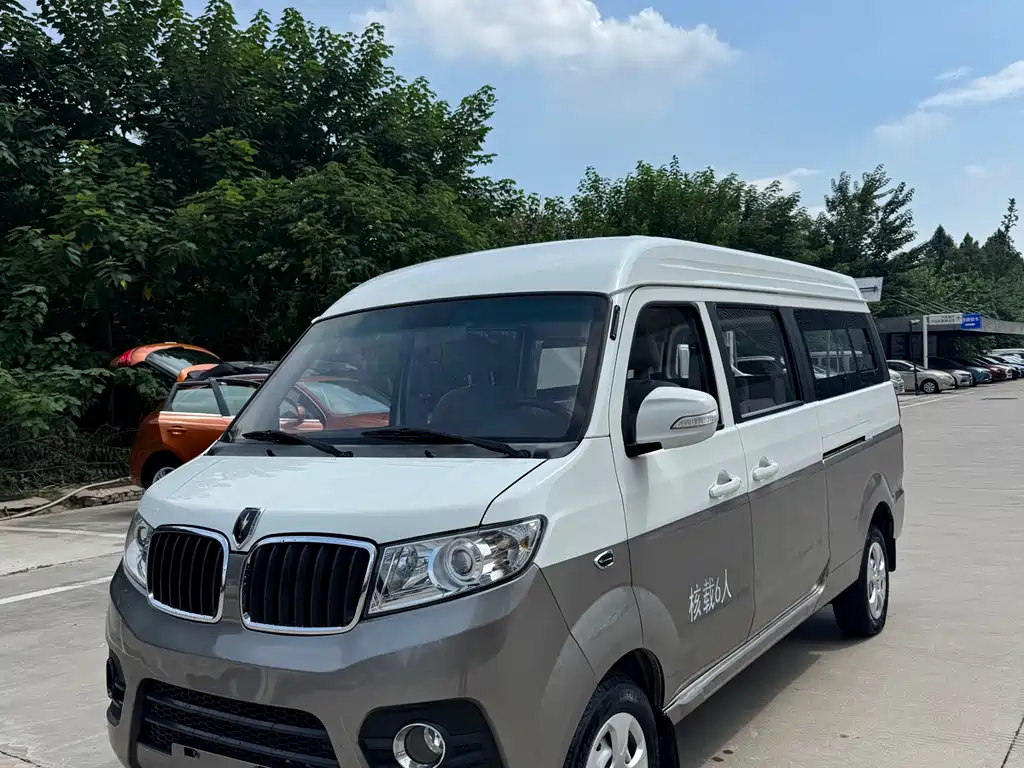 Новая версия легкового автомобиля Country VI SWC15M объемом 1,5 л Sea Lion X30L 2022 с центральным кондиционером класса люкс объемом 1,5 л