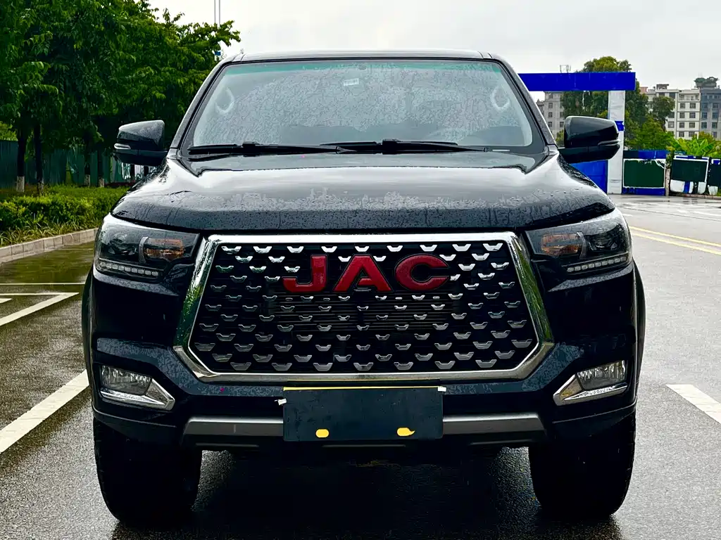 JAC T8 2024 2.0T PRO automatic Nighthawk Diesel four-wheel drive Black Yao version big double