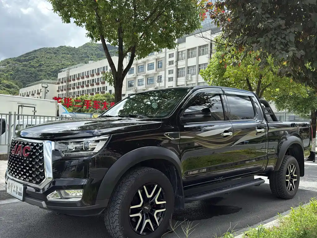 JAC T8 2023 2.0T PRO с автоматическим дизельным приводом на два колеса бизнес-версия standard dual