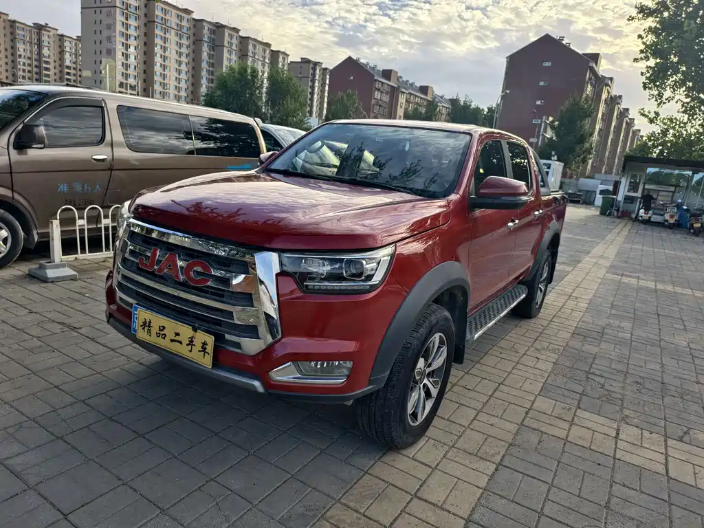 JAC T8 2019 2,0-литровый бензиновый двухколесный автомобиль класса люкс с двойным приводом HFC4GA3-3D