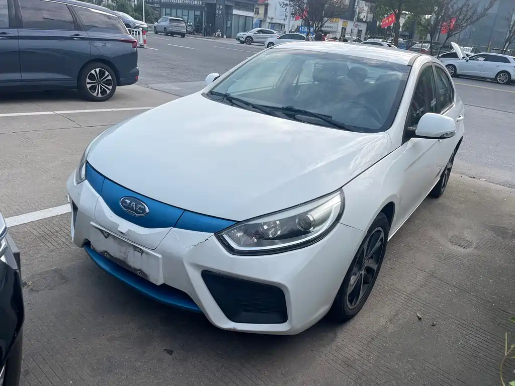 JAC iEVA50 2019 Luxury Smart Type