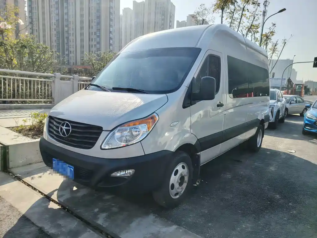 Xingrui 2022 2,0-тонный экономичный 7-местный автомобиль King PLUS Express Edition с центральной осью HFC4DB3-2E4