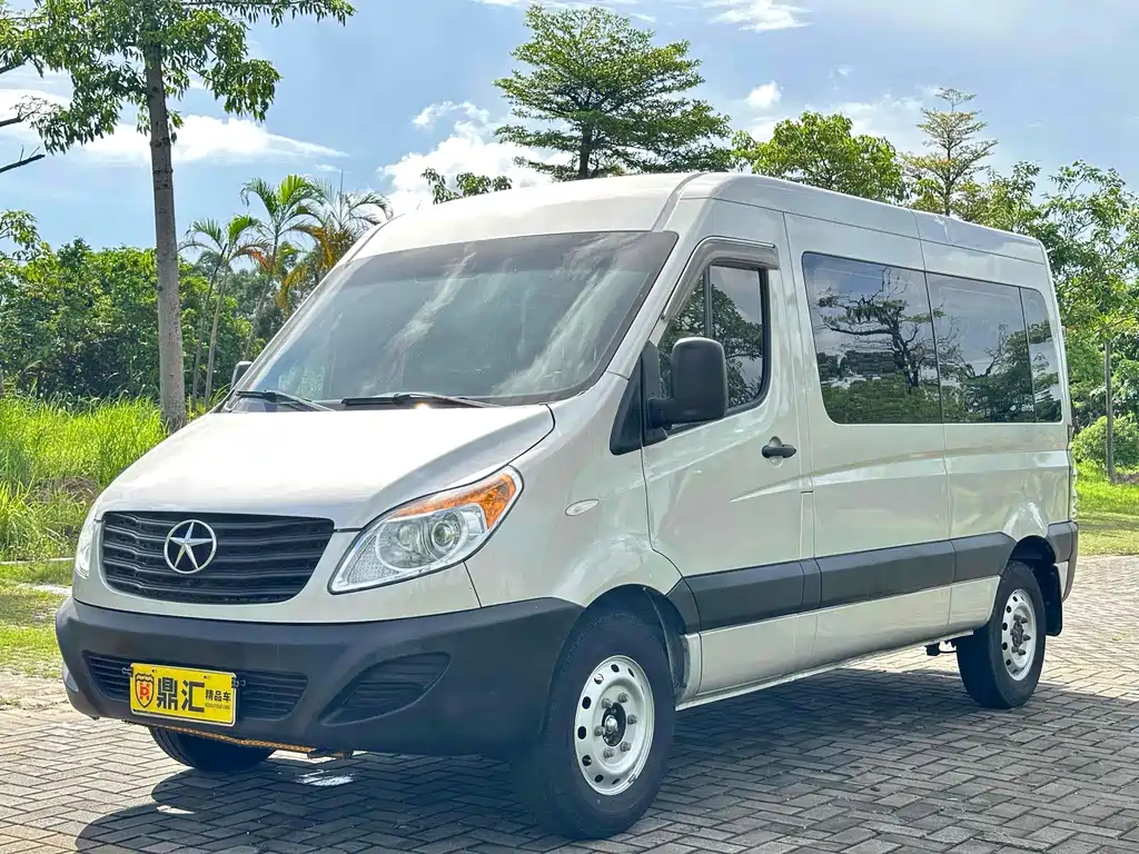 Xingrui 2022 2,0-тонный экономичный 7-местный автомобиль King PLUS Express Edition с центральной осью HFC4DB3-2E4