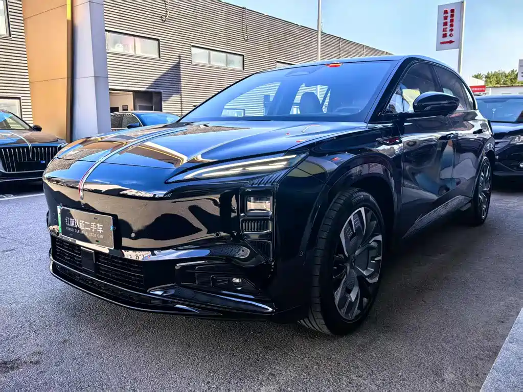 Hongqi Tiangong 08 2025 680 Ultra four-wheel drive version