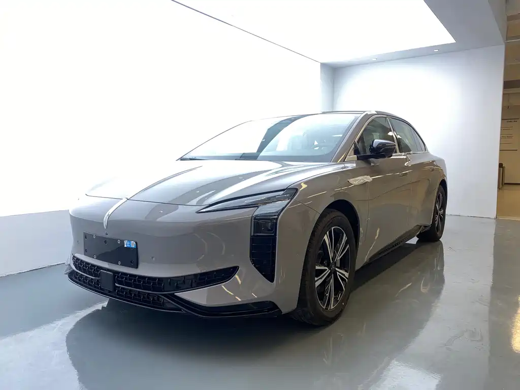 Hongqi EH7 2024 model 600 Pro