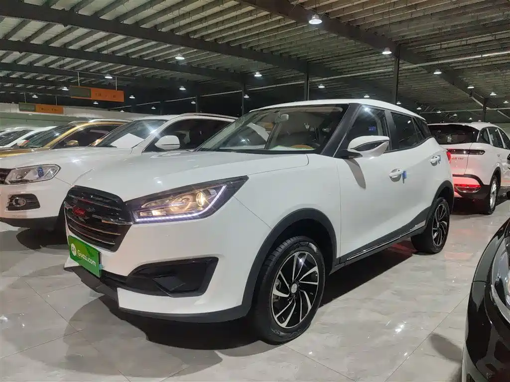 Zotye T300 2023 T300L 1.5L manual Standard Edition