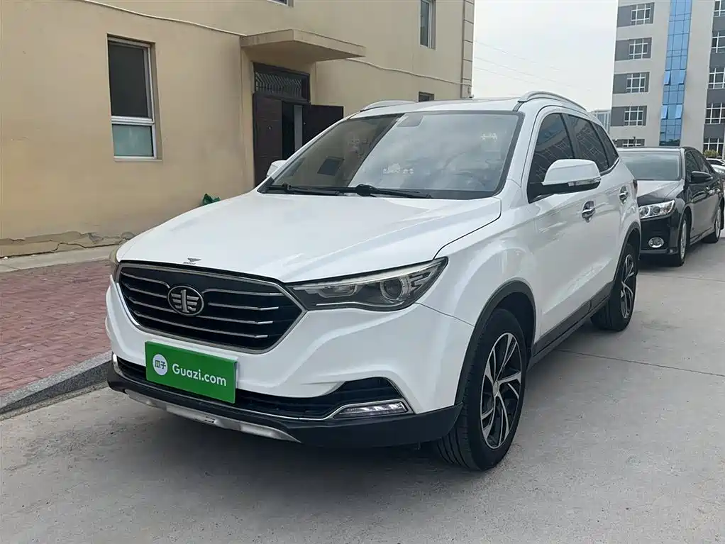 Pentium X40 2019 1.6L automatic luxury Country V