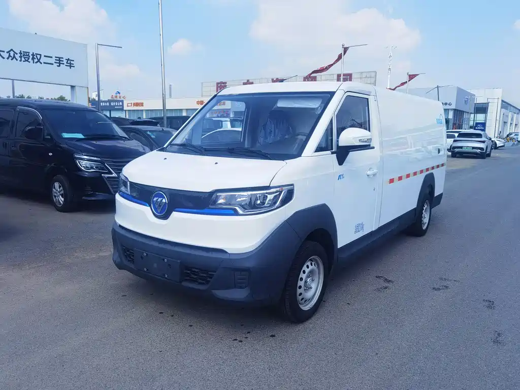 Smart Smurfs E7 2024 чистый электрический фургон-транспортер с плоским верхом Ningde Era мощностью 46,36 кВт*ч