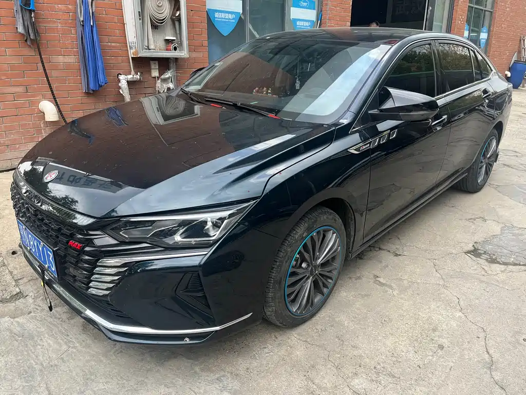 Yixian MAX 2023 1.5T Super Duty Dad Edition