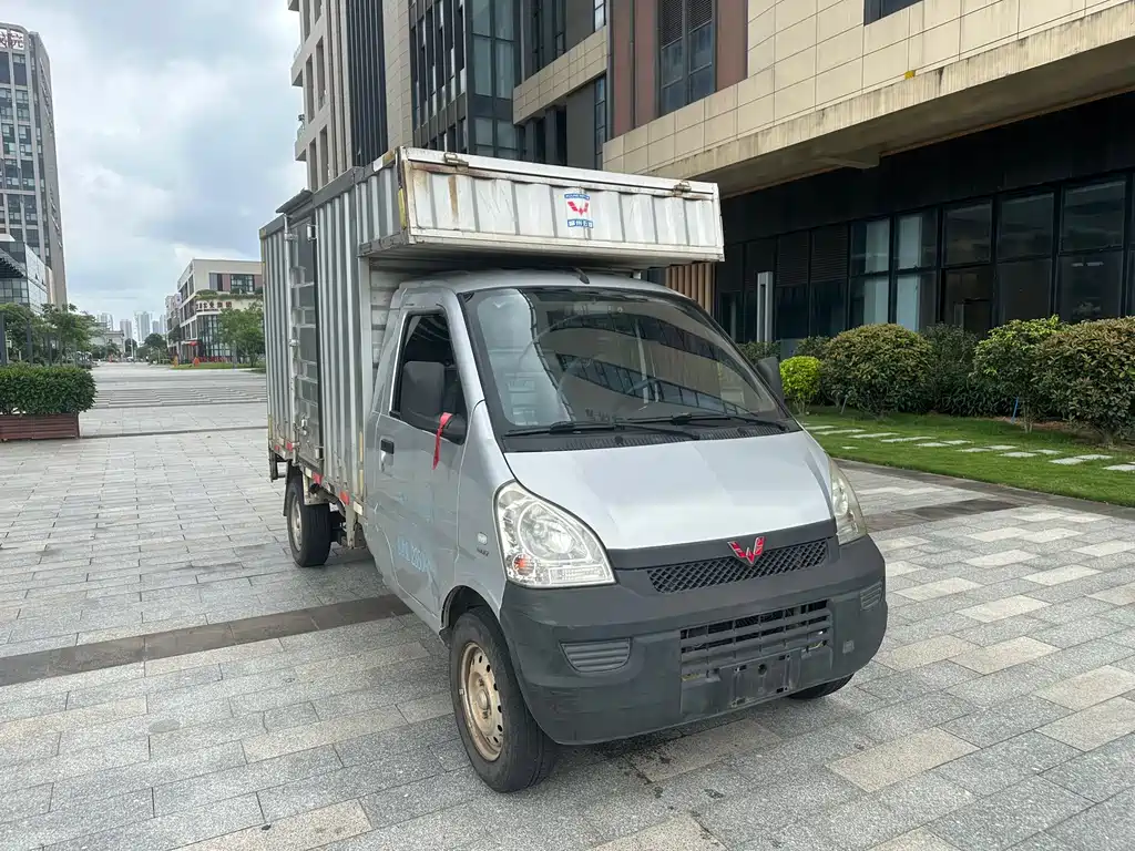 Wuling Rongguang small Card 2019 модель 1,5 л базовая однорядная National VI L3C