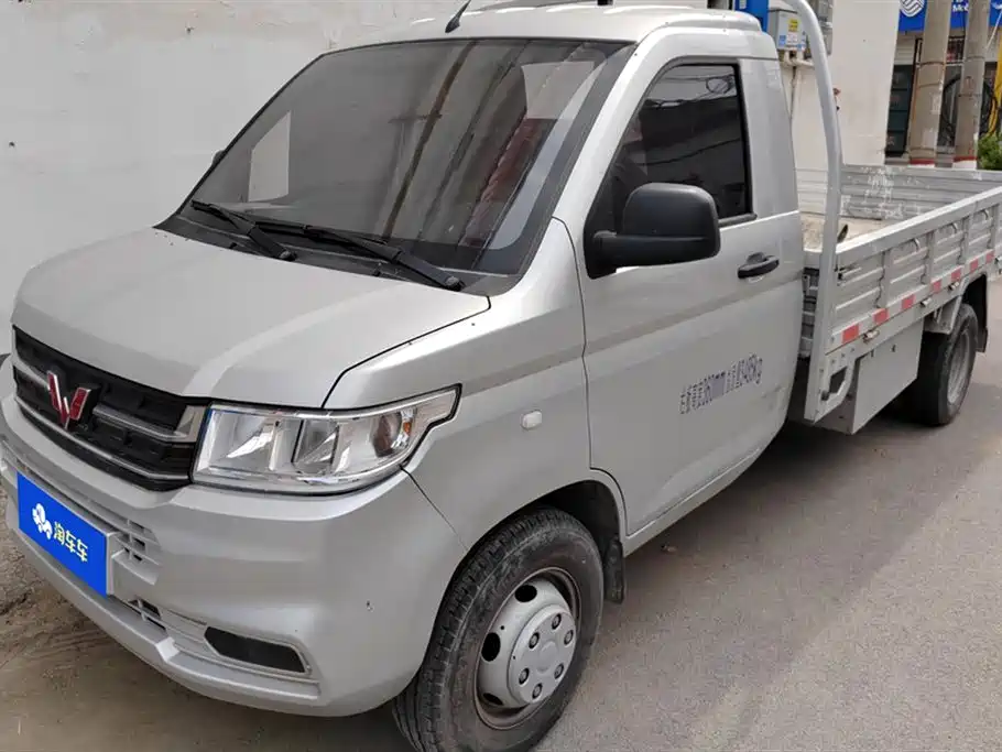 Wuling Rongguang New card 2021 1,8-литровый автомобиль для поездок по сельской местности версия LV1 удлиненный однорядный LJ479Q6