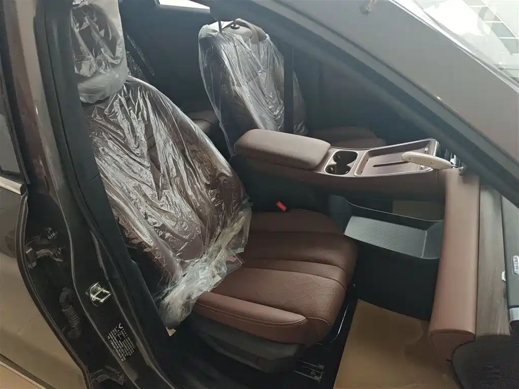 Фото машины 24