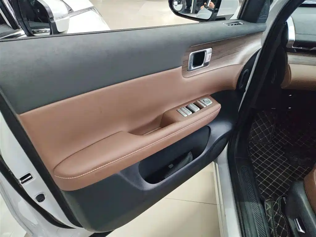 Фото машины 27