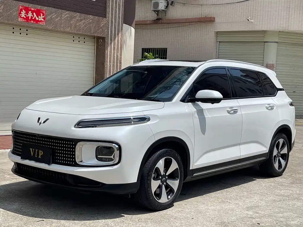 Wuling Nebula 2023 2,0л DHT Ultimate Edition