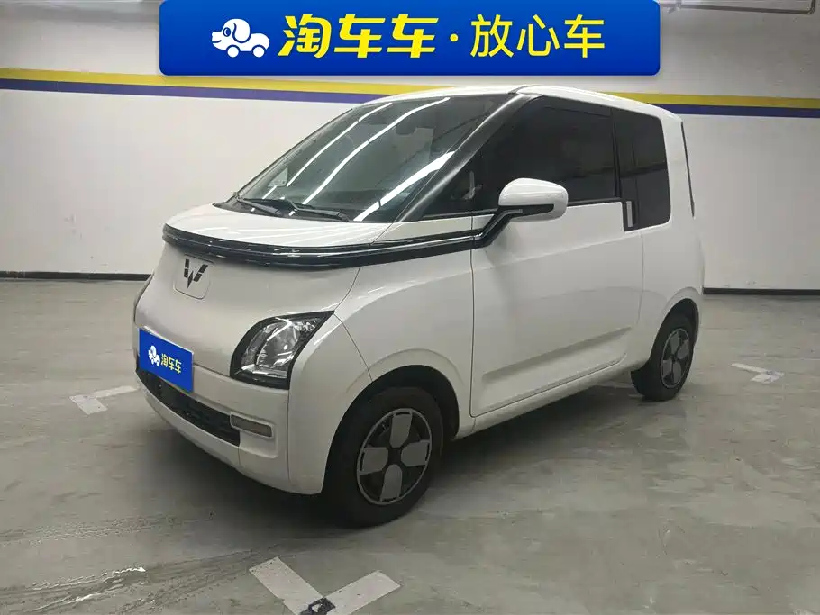 Четырехместный Wuling Air ev Clear Sky 2023-Стандартная версия