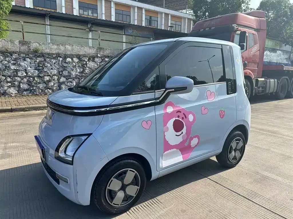 Двухместный самолет Wuling Air ev Clear Sky 2023-Стандартная комплектация