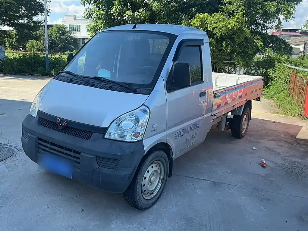 Wuling Rongguang small Card 2020 модель 1,5 л basic National VI однорядный L3C