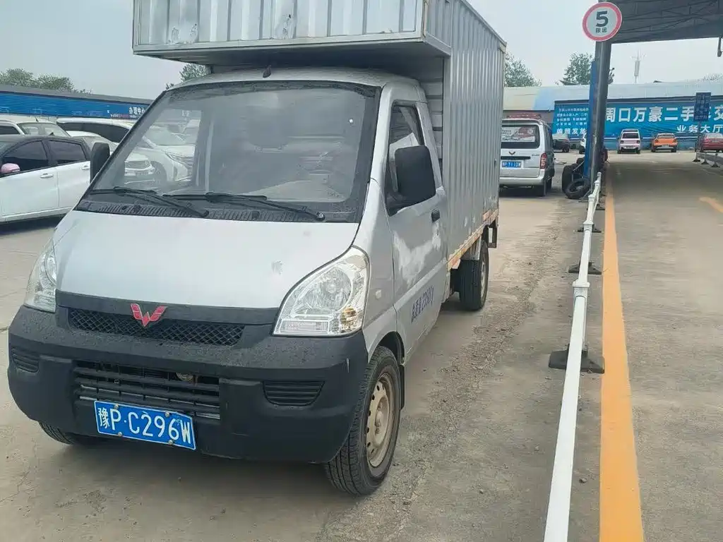 Wuling Rongguang small Card 2020 модель 1,5 л basic National VI однорядный L3C