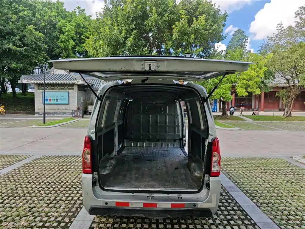 Фото машины 12