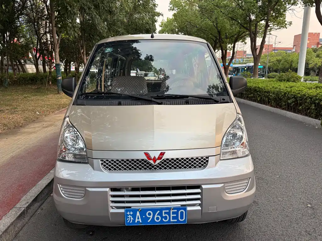 Wuling Rongguang 2021 1,5-литровая расширенная стандартная версия бустера L3C