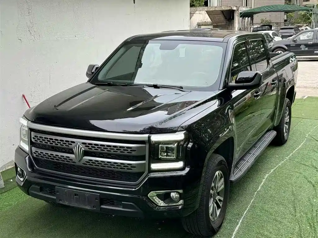 Модель Avenue 2023 Almighty 2,3-тонный дизельный автомобиль с автоматическим полным приводом и длинной осью comfort