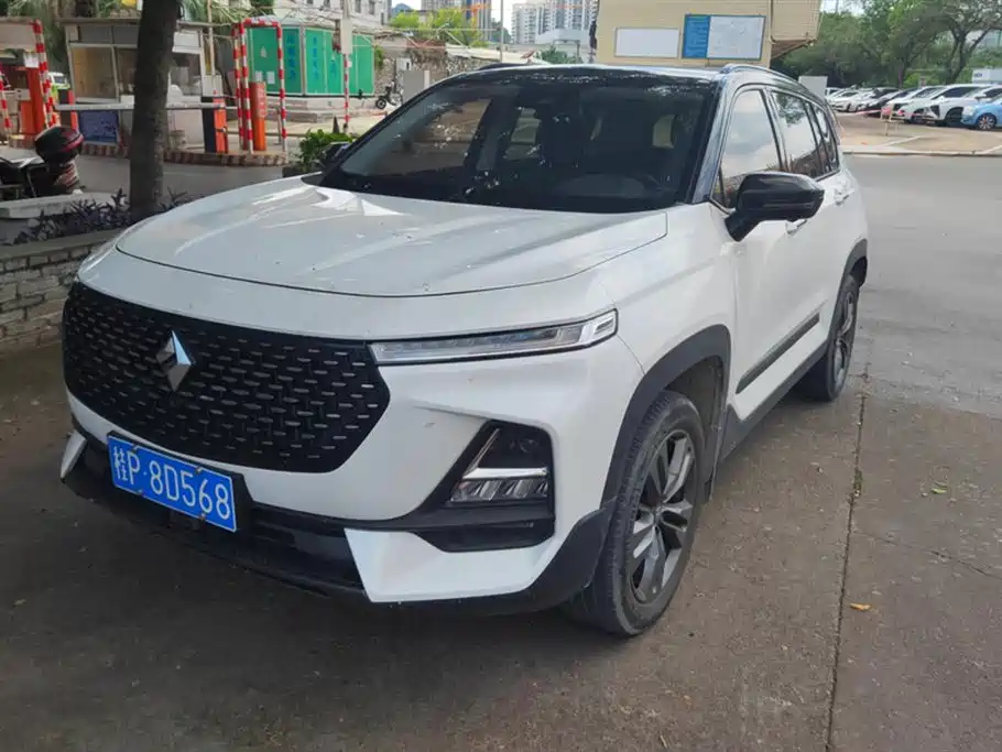 Baojun RS-5 2020 300T CVT smart флагманского типа
