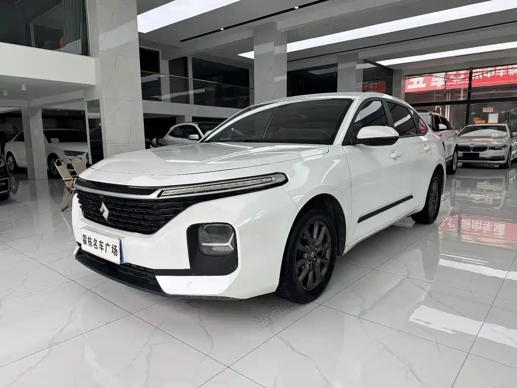 Baojun RC-5 2020 1.5L CVT Zhiyao Elite Type