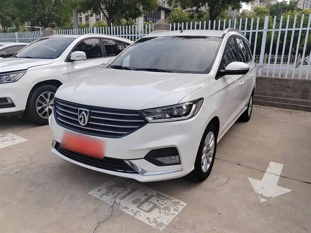 Baojun 360 2019 1.5L automatic elite National VI