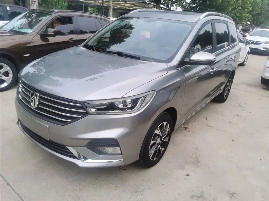 Baojun 360 2019 1.5L manual luxury Country VI