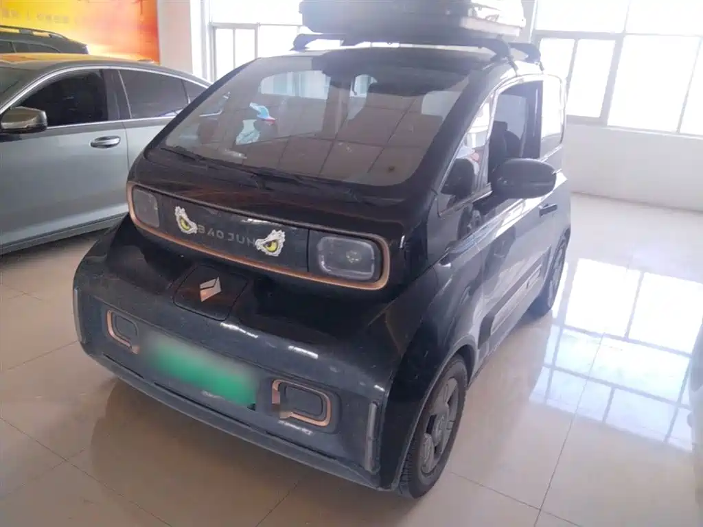 Baojun KiWi EV 2022 Designer Light Edition Lithium Iron Phosphate