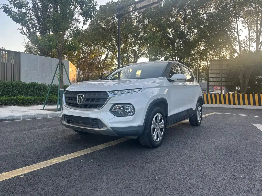 Baojun 510 2019 1.5L manual enjoyment type Country V