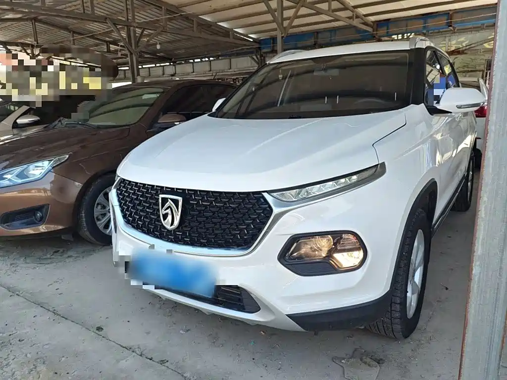 Baojun 510 2019 1.5L manual enjoyment type Country V