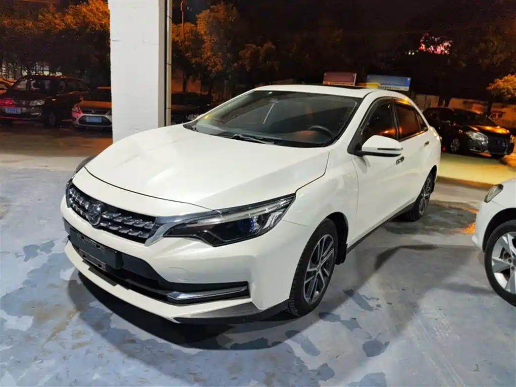 Qichen D60 2019 1.6L XL CVT Intelligent Elite Edition