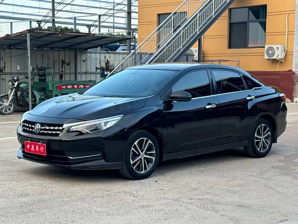 Qichen D60 2019 1.6L XL CVT Intelligent Elite Edition