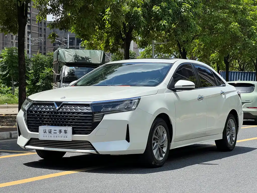Qichen D60 2021 PLUS 1.6L XL CVT Yue Ling Edition