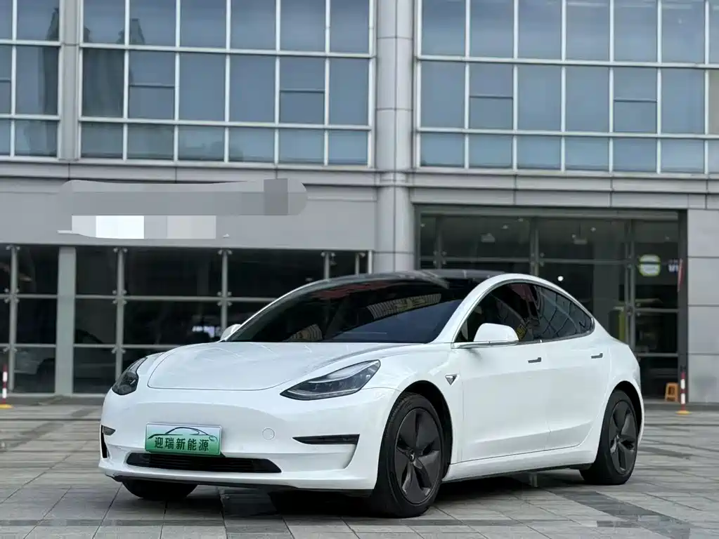 Model 3 (Import) 2019 Long Range All-Wheel Drive Edition