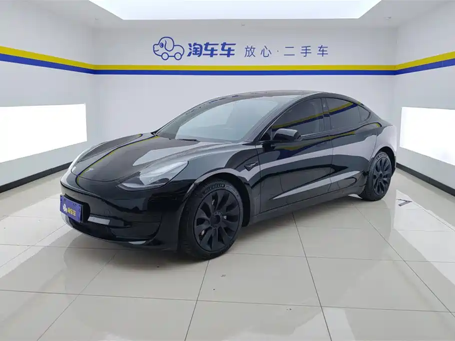 Model 3 2022 Rear Wheel Drive