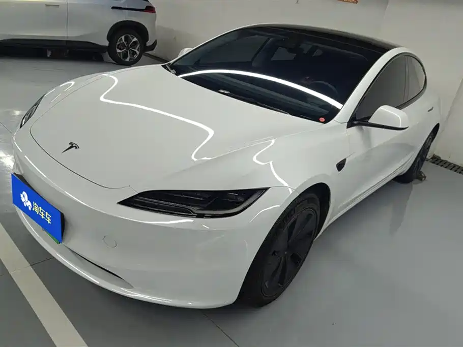 Model 3 2023 Rear Wheel Drive